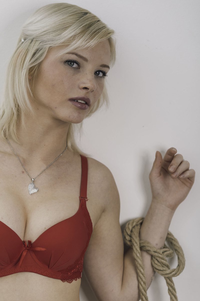 Кристина, 38